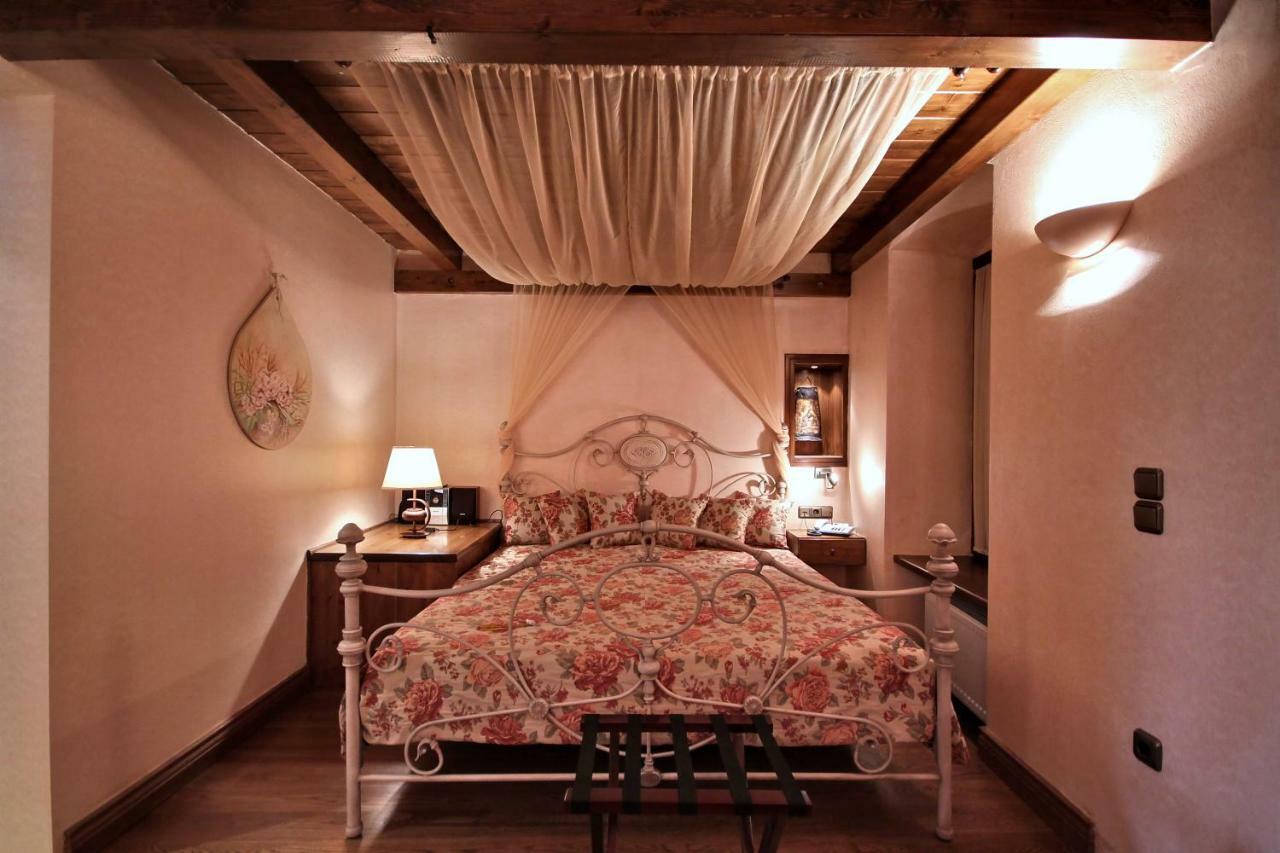 Lousiou Nymfes Bed & Breakfast Gortynia Bagian luar foto