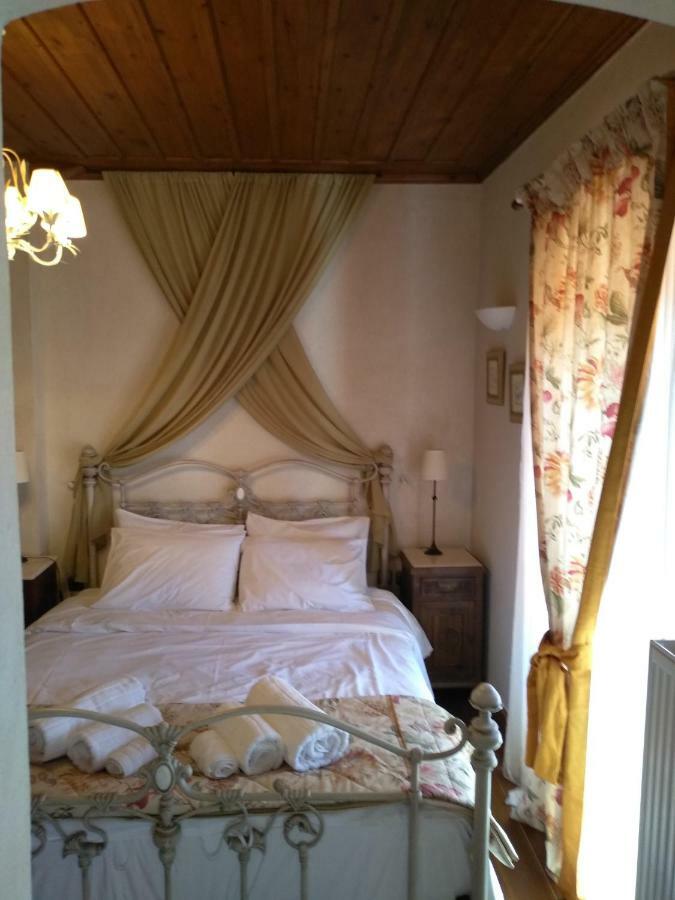 Lousiou Nymfes Bed & Breakfast Gortynia Bagian luar foto